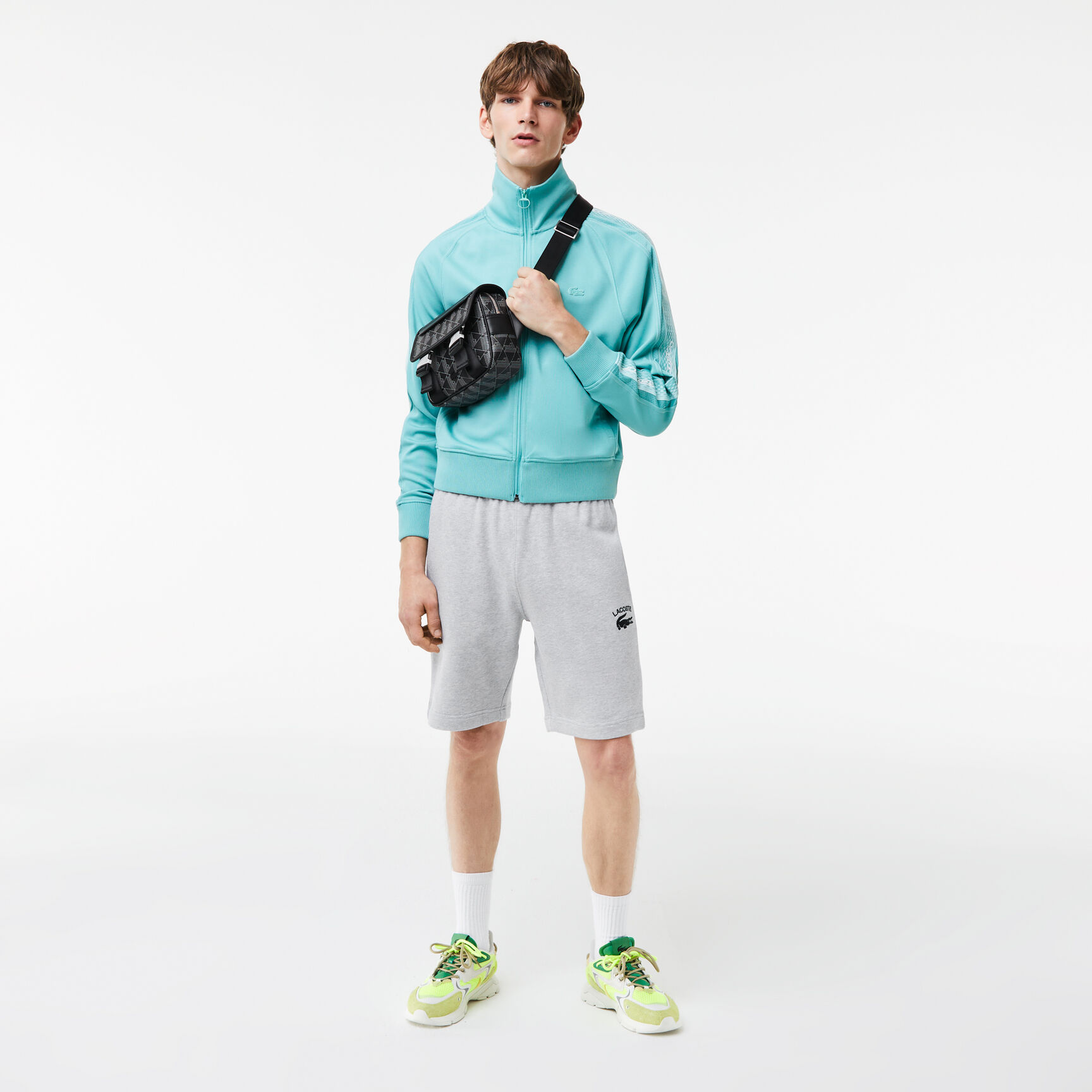 شورت لاكوست مطرز للرجال شورت لاكوست مطرز للرجال