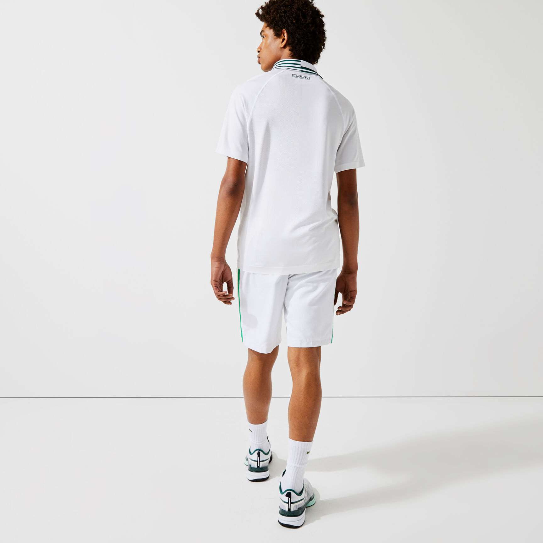 Men’s Lacoste SPORT Breathable Seamless Regular Fit Polo Men’s Lacoste SPORT Breathable Seamless Regular Fit Polo