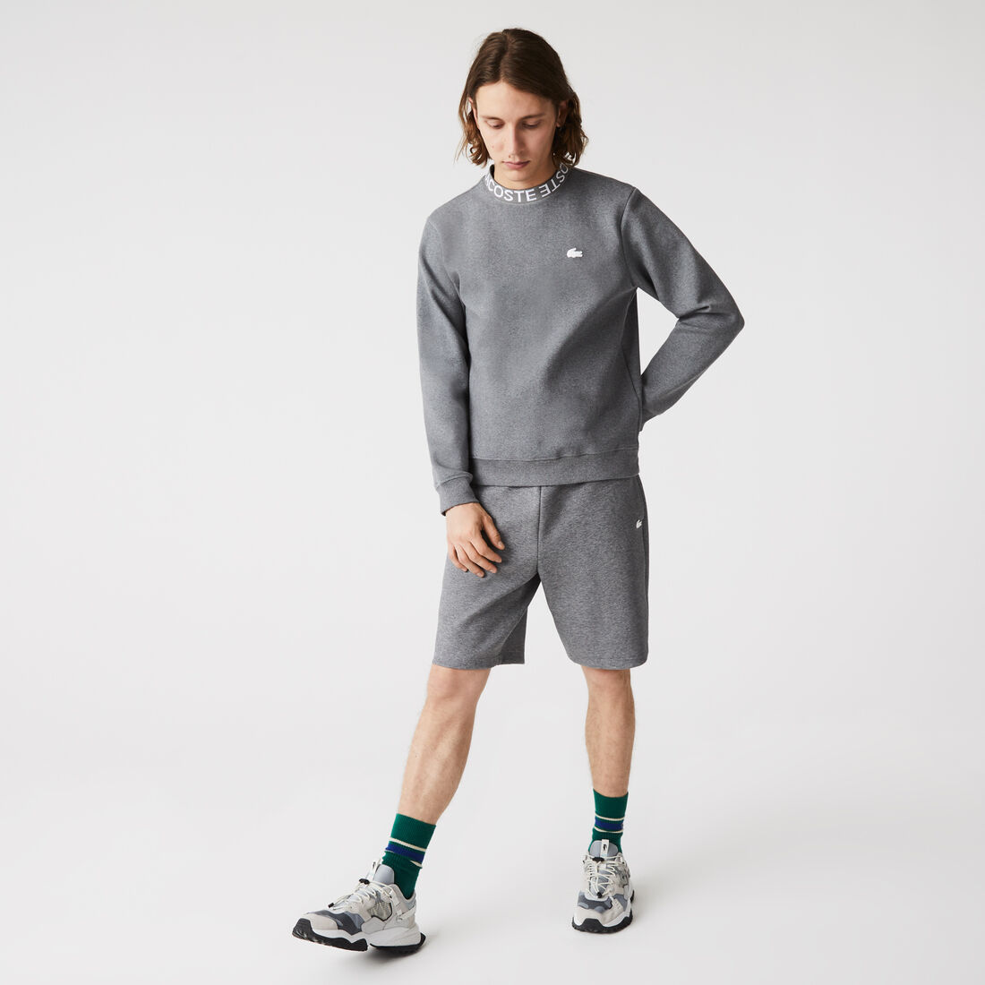 Men’s Lacoste Lettered Crew Neck Cotton Blend Sweatshirt Men’s Lacoste Lettered Crew Neck Cotton Blend Sweatshirt