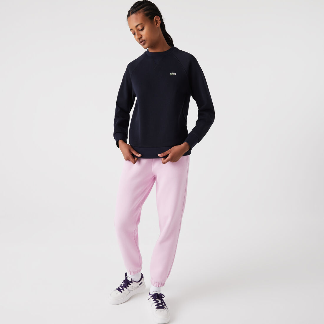 سويت شيرت من مزيج قطن بفتحة رقبة مستديرة للنساء سويت شيرت من مزيج قطن بفتحة رقبة مستديرة للنساء