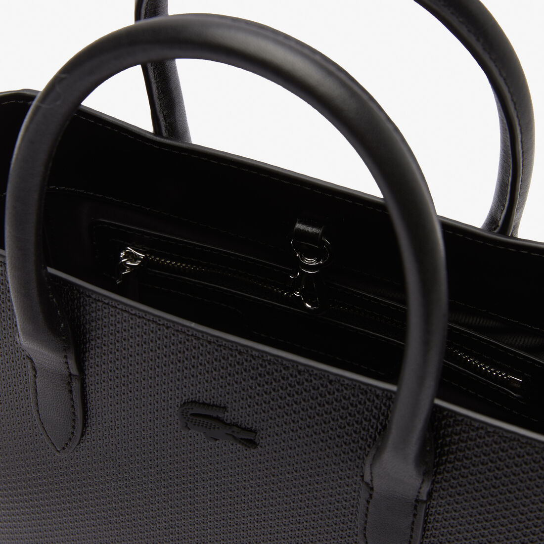 حقيبة كتف صغيرة جلد بيكيه للنساء مجموعة Chantaco حقيبة كتف صغيرة جلد بيكيه للنساء مجموعة Chantaco