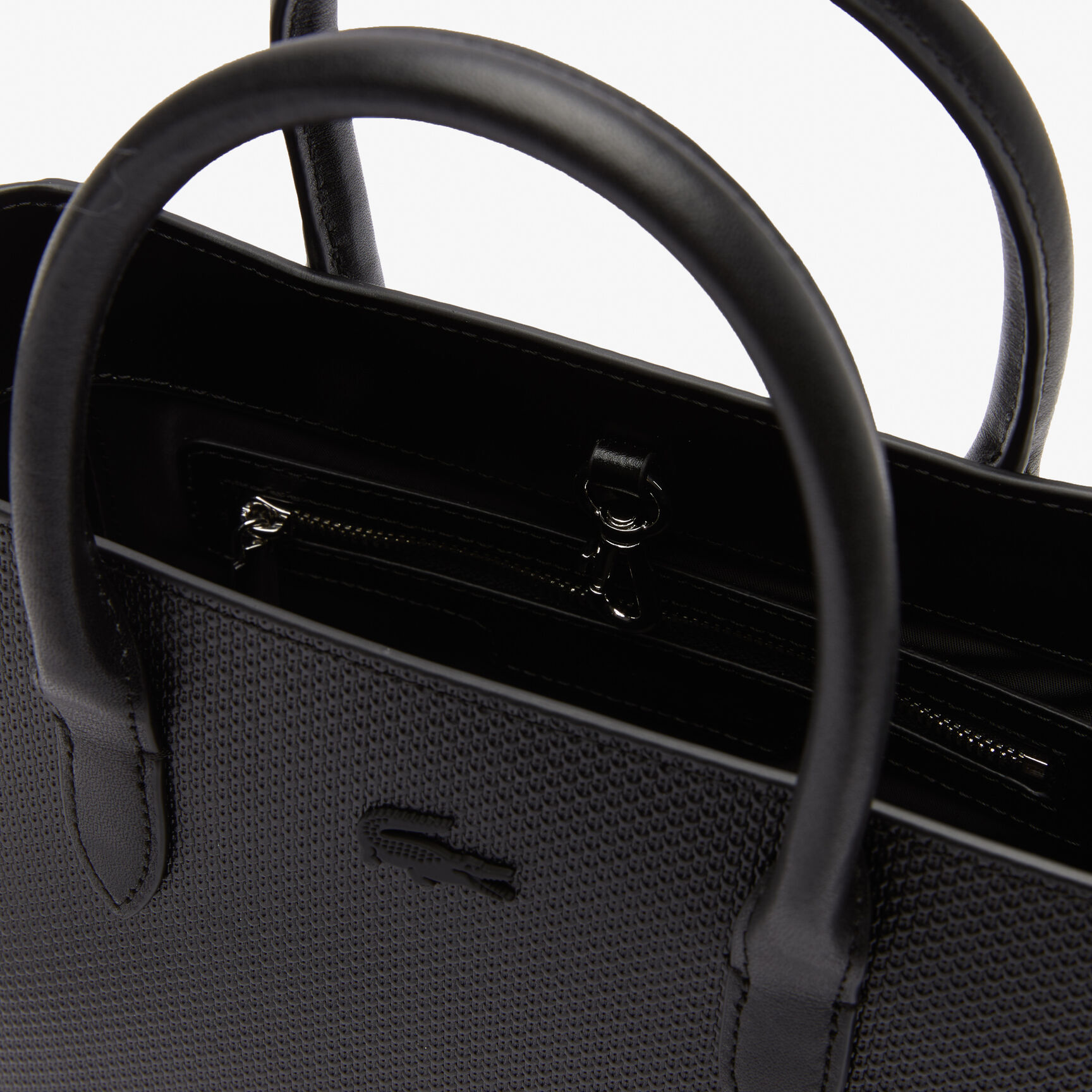 حقيبة كتف صغيرة جلد بيكيه للنساء مجموعة Chantaco حقيبة كتف صغيرة جلد بيكيه للنساء مجموعة Chantaco