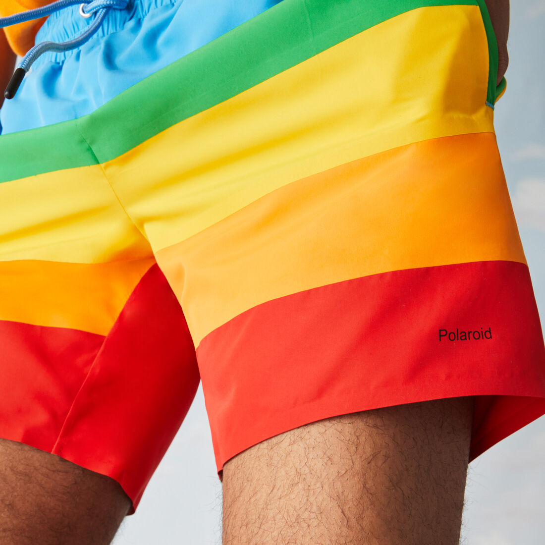 شورت سباحة مقلم ملون للرجال من مجموعة Polaroid شورت سباحة مقلم ملون للرجال من مجموعة Polaroid