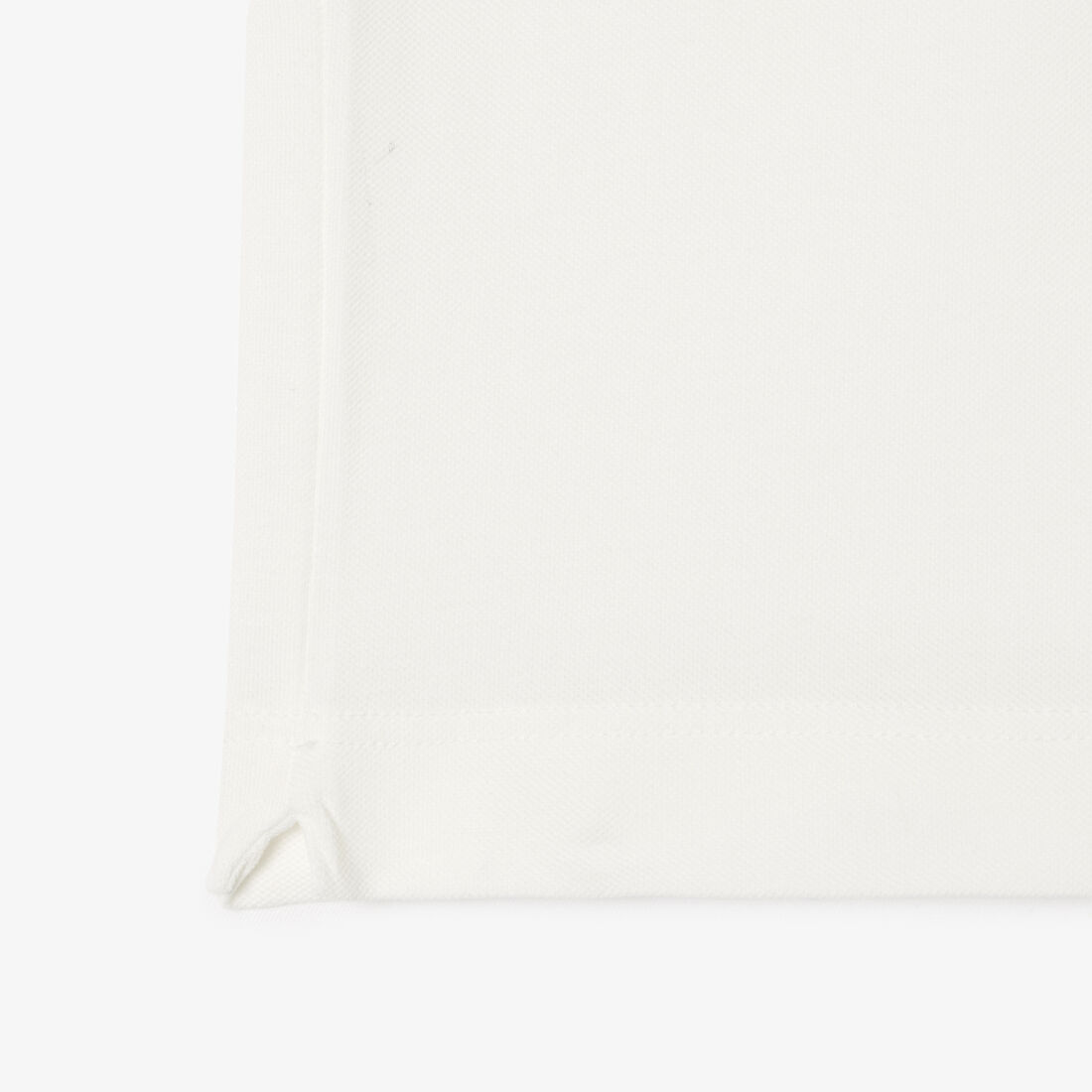 قميص بولو بيكيه باريسي بقصة عادية قميص بولو بيكيه باريسي بقصة عادية