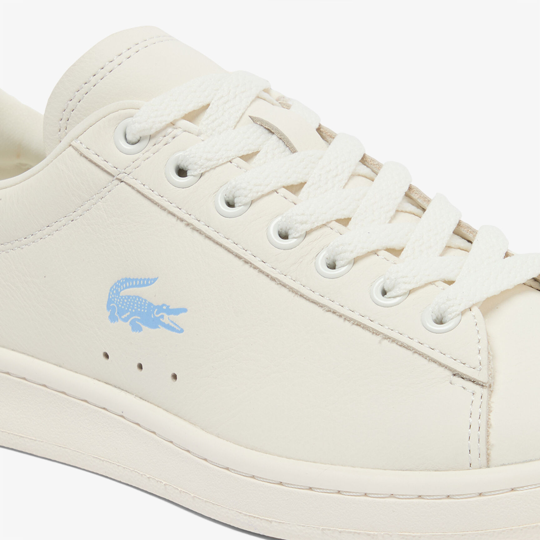 حذاء رياضي جلدي من مجموعة كارنابي للنساء