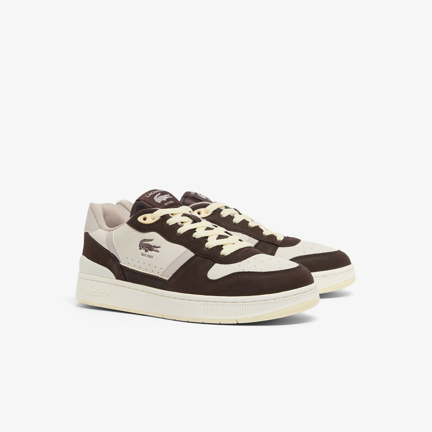 حذاء رياضي رجالي من الجلد بتصميم مشبك على شكل حرف T