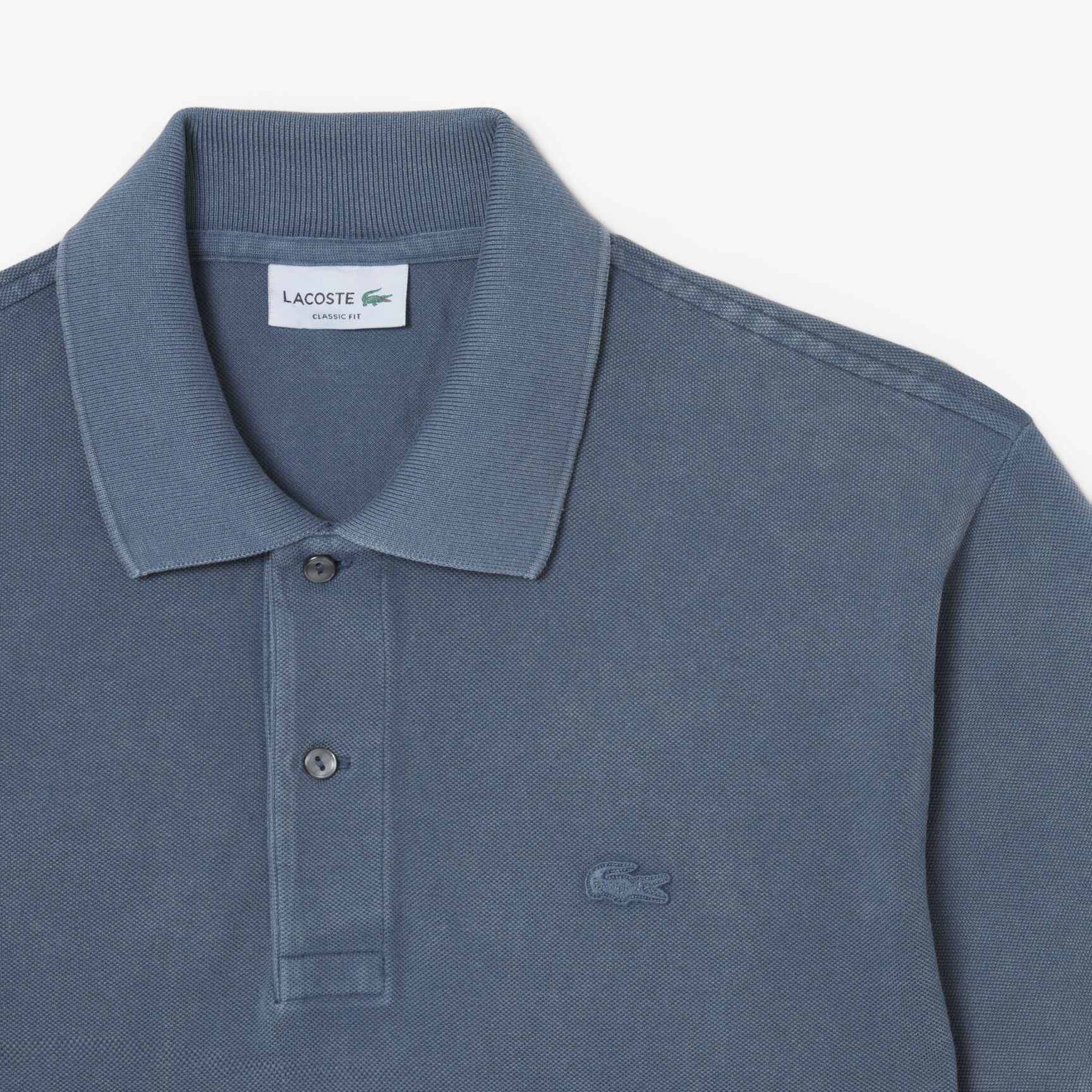 قميص بولو بقصة كلاسيكية L.12.12 ذو تأثير مغسول