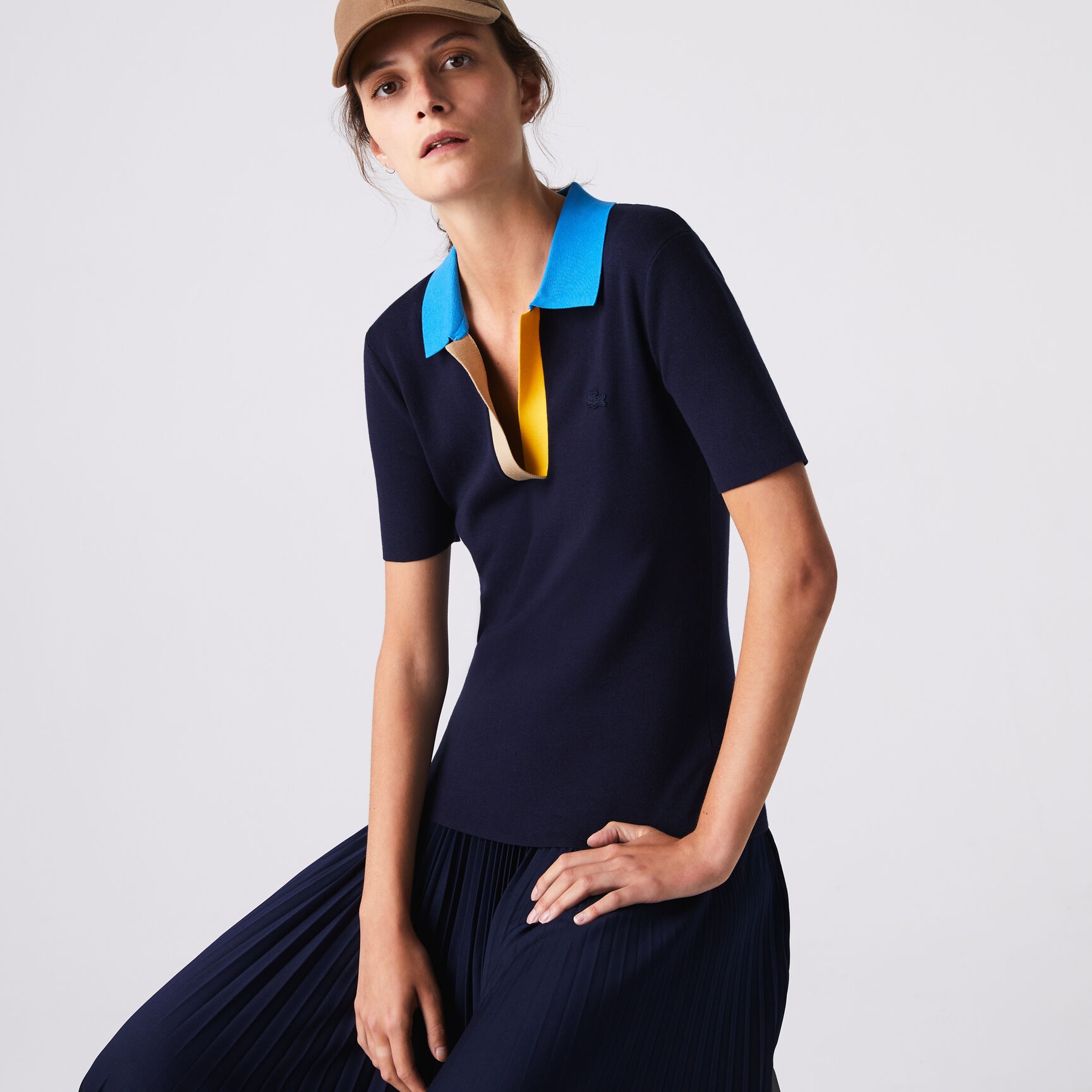 Women's Polo Collar Two-Tone Cotton Sweater Women's Polo Collar Two-Tone Cotton Sweater