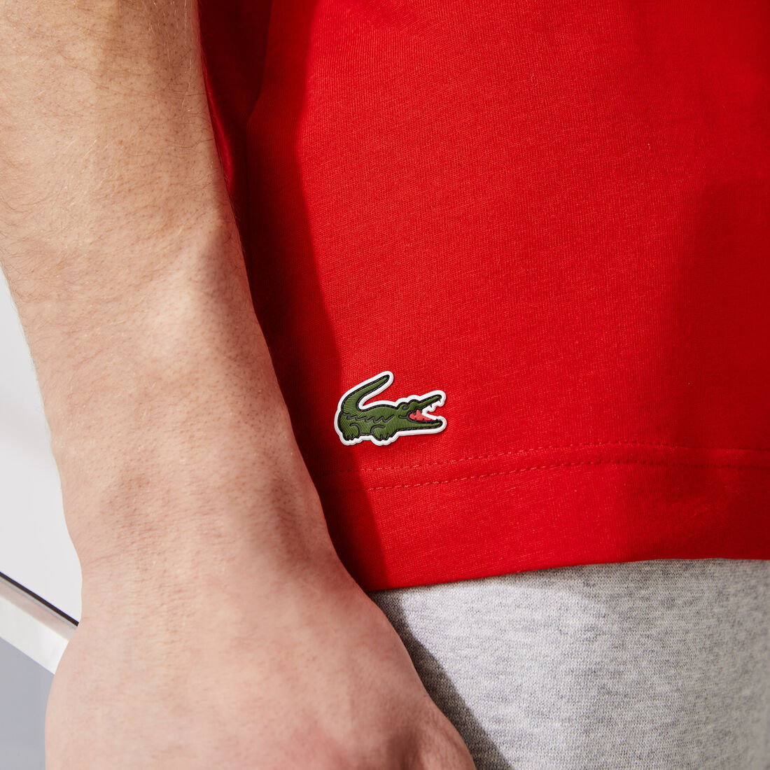 Men's Lacoste SPORT x Novak Djokovic Breathable Print T-shirt Men's Lacoste SPORT x Novak Djokovic Breathable Print T-shirt