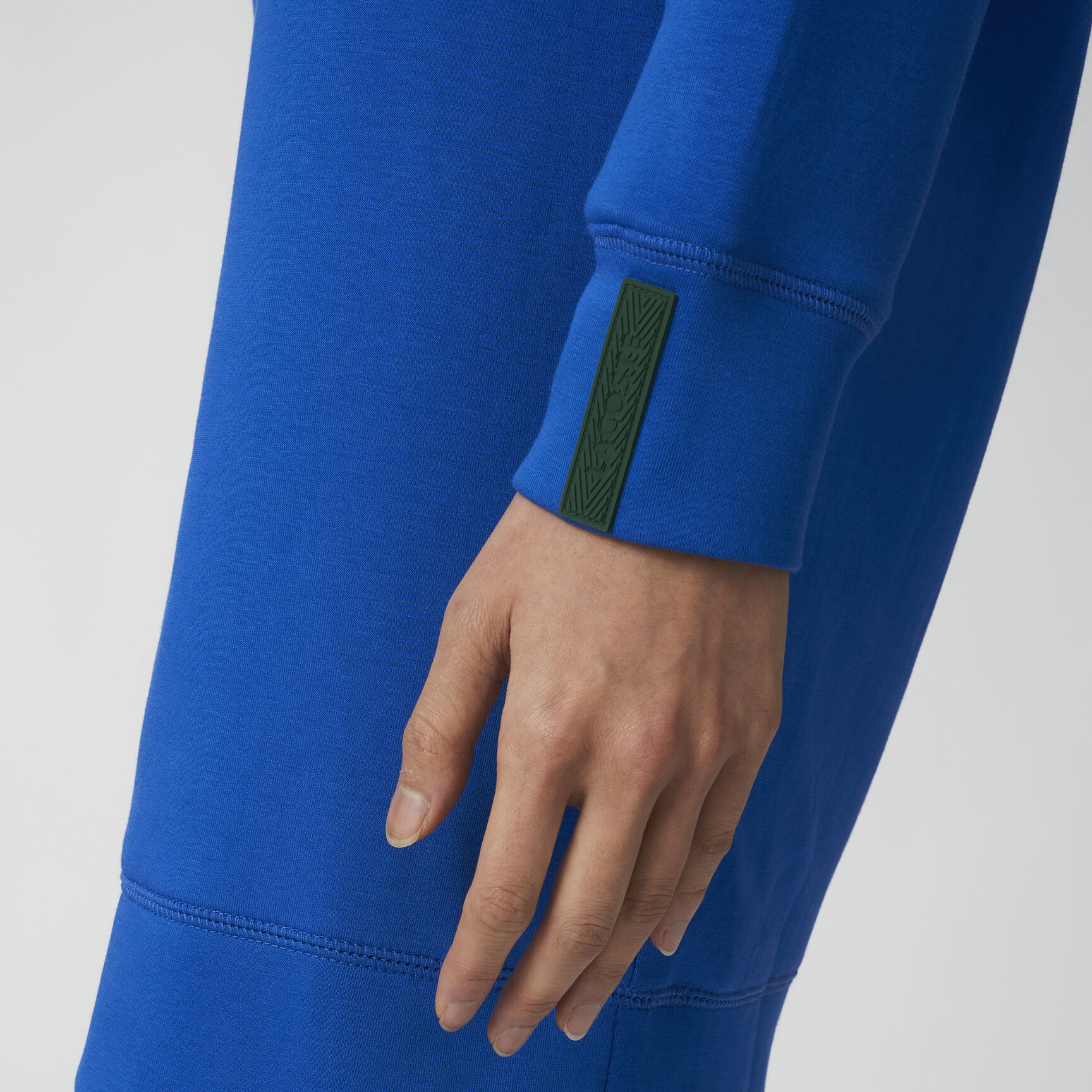 فستان لاكوست بيكيه طبقتين بقصة فضفاضة للنساء