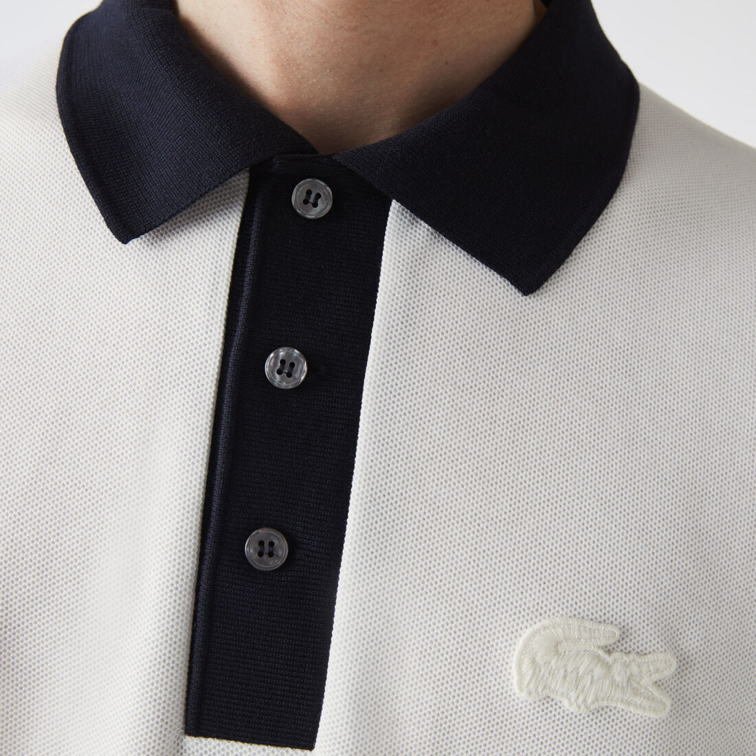 Men’s Lacoste Loose Fit Textured Cotton Piqué Polo Men’s Lacoste Loose Fit Textured Cotton Piqué Polo