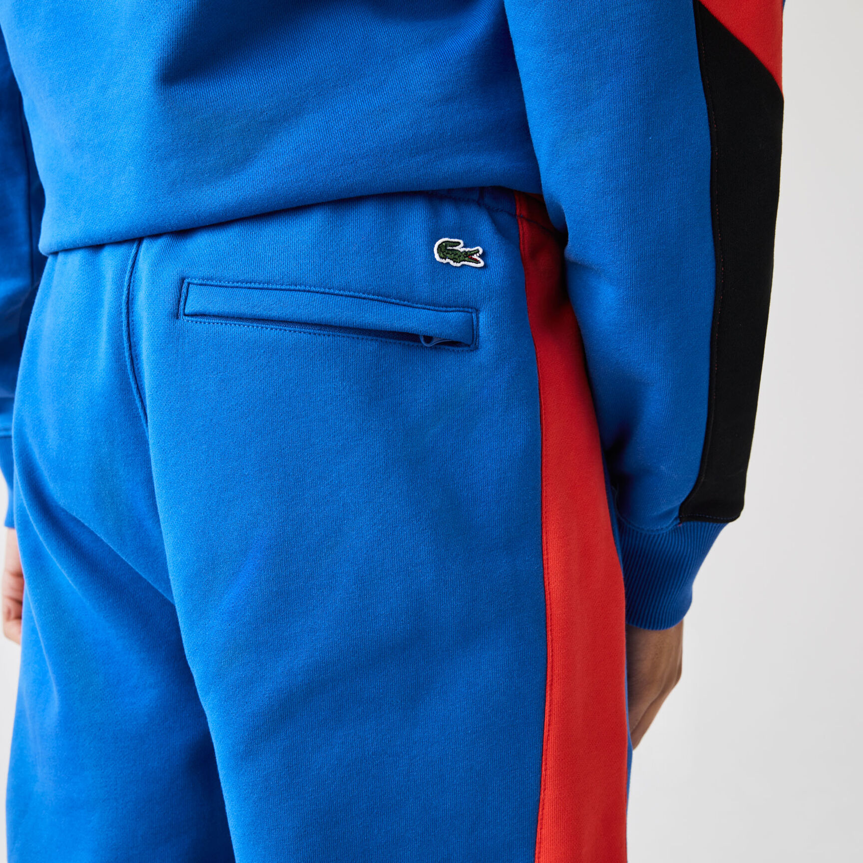 Men's Lacoste LIVE Golden Embroidery Bicolour Tracksuit Pants Men's Lacoste LIVE Golden Embroidery Bicolour Tracksuit Pants