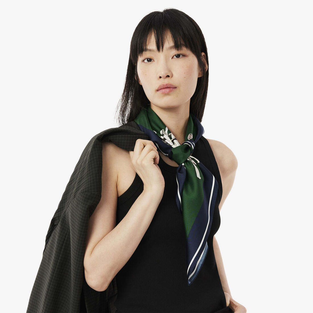 وشاح حريري خفيف الوزن مطبوع وشاح حريري خفيف الوزن مطبوع