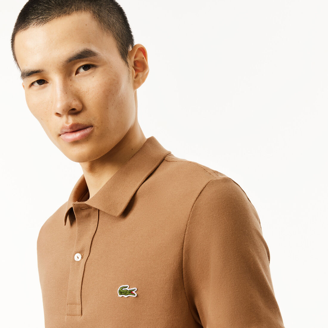 قميص بولو بيكيه بقصة ضيقة L.12.12 قميص بولو بيكيه بقصة ضيقة L.12.12