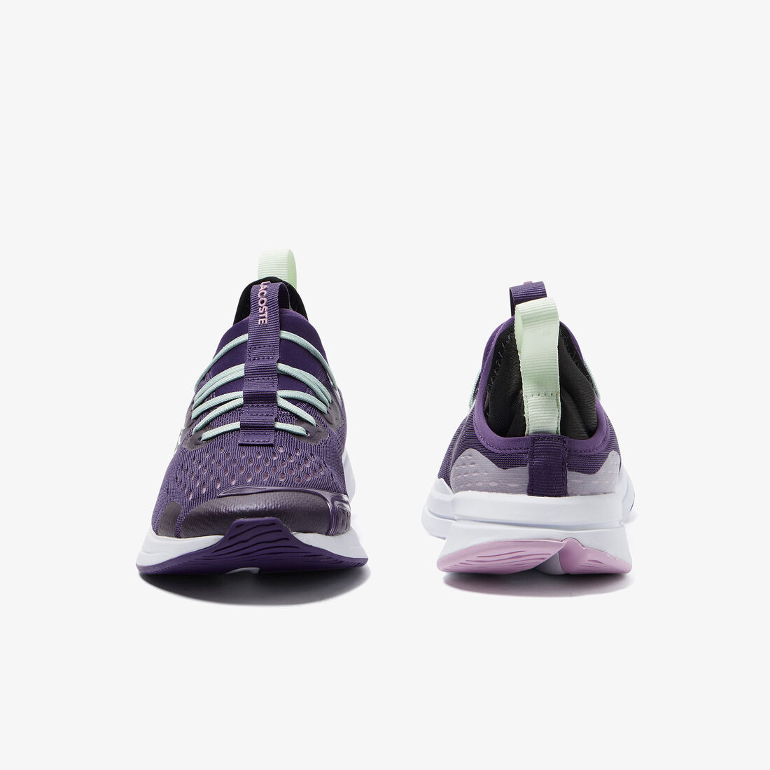 سنيكرز لاكوست رن سبين من قماش مريح بنفس اللون للنساء سنيكرز لاكوست رن سبين من قماش مريح بنفس اللون للنساء