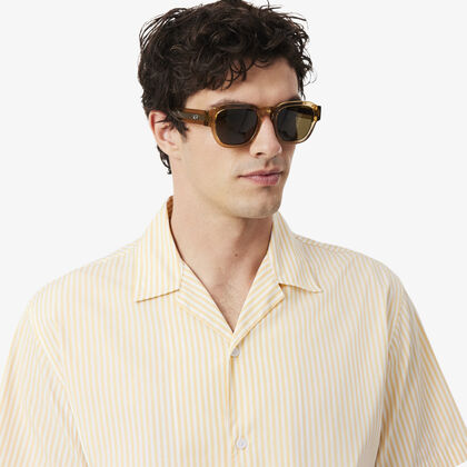 قميص مخطط بنقشة جلد التمساح بقصة مريحة