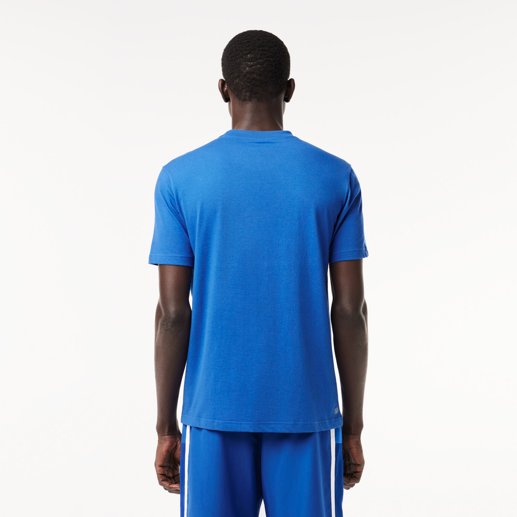 تي شيرت رياضي من القطن فائق الجفاف تي شيرت رياضي من القطن فائق الجفاف