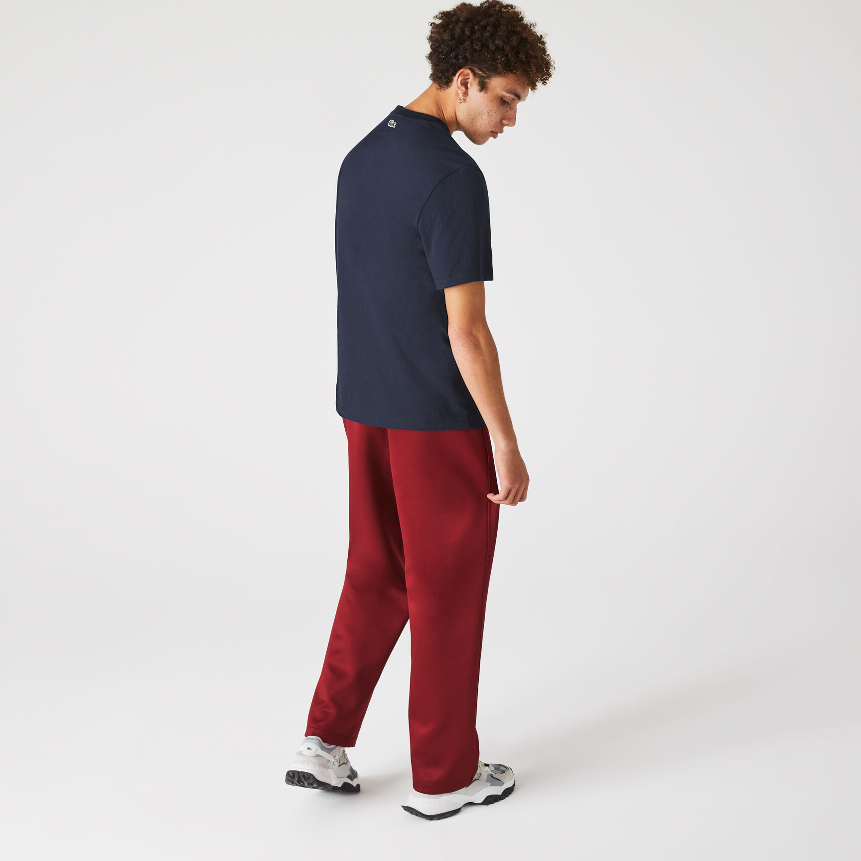 تيشيرت قطني فاخر بشعار مطبوع للرجال تيشيرت قطني فاخر بشعار مطبوع للرجال