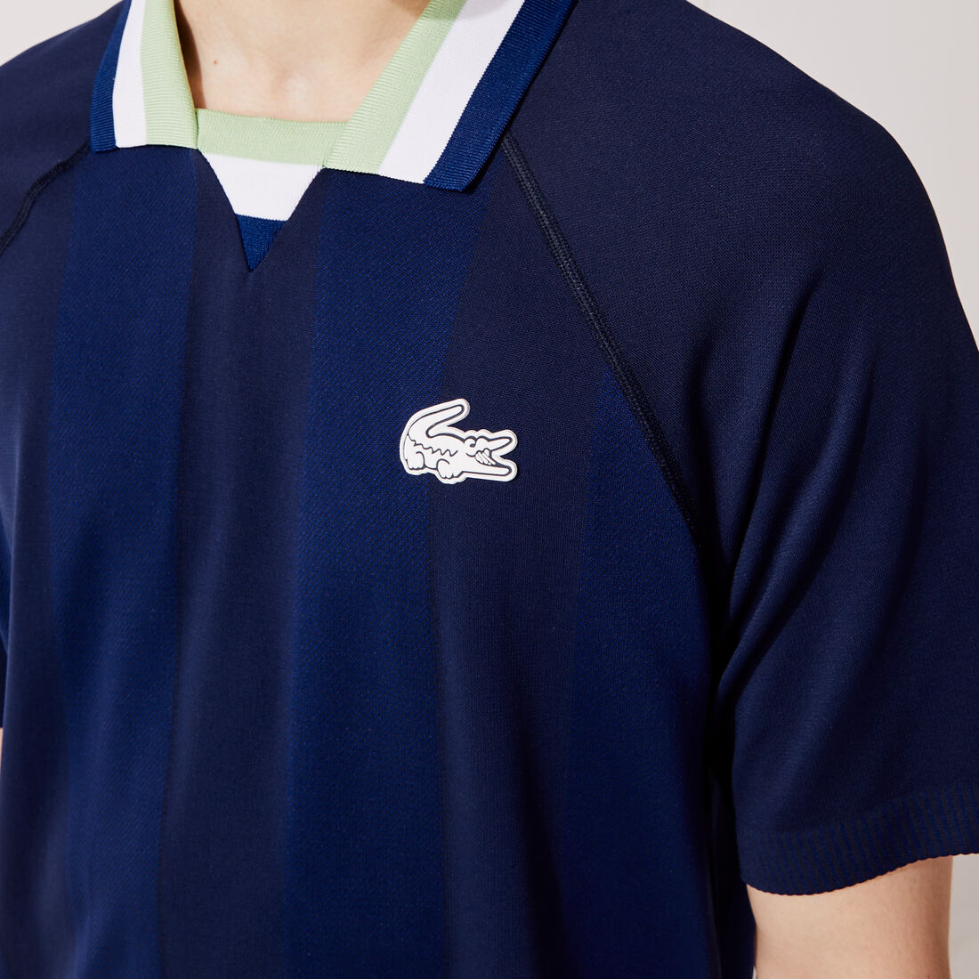 تيشيرت بولو جاكار بدون حياكة بياقة مفتوحة للرجال مجموعة Lacoste SPORT تيشيرت بولو جاكار بدون حياكة بياقة مفتوحة للرجال مجموعة Lacoste SPORT