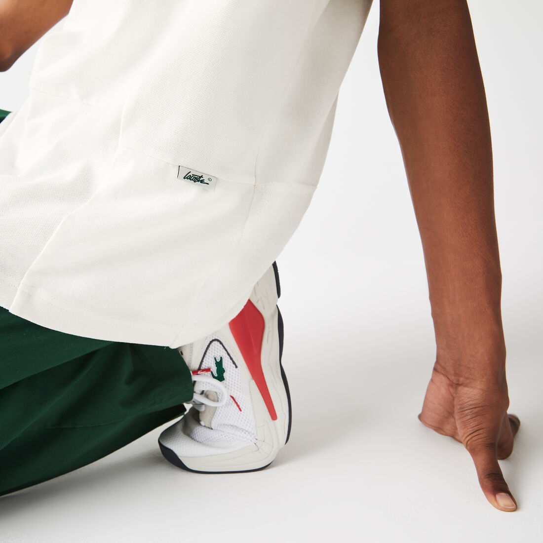 تيشيرت بولو كلاسيكي بيكيه وبوكليه بقصة مريحة للرجال مجموعة Lacoste L!VE تيشيرت بولو كلاسيكي بيكيه وبوكليه بقصة مريحة للرجال مجموعة Lacoste L!VE