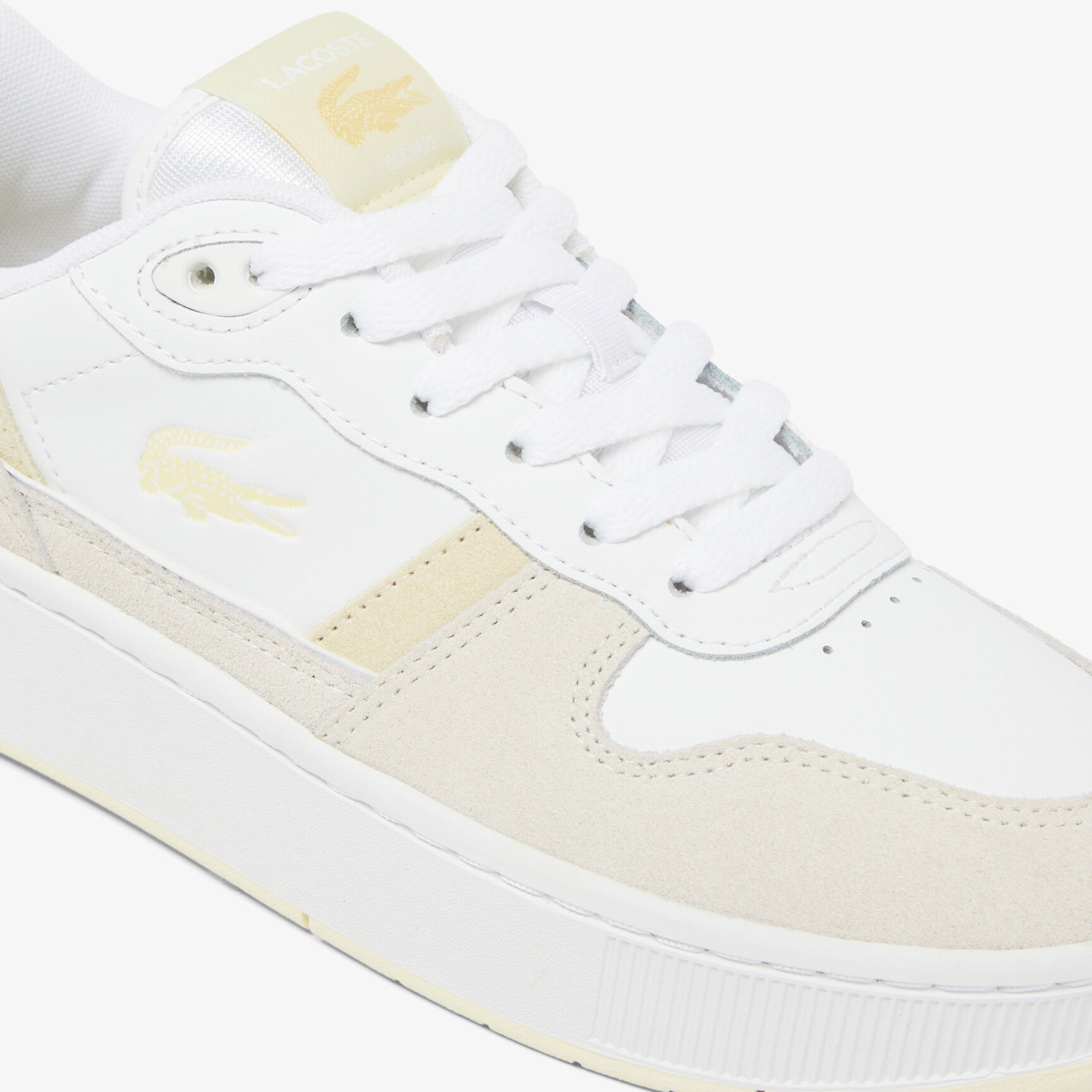 أحذية رياضية نسائية T Clip أحذية رياضية نسائية T Clip