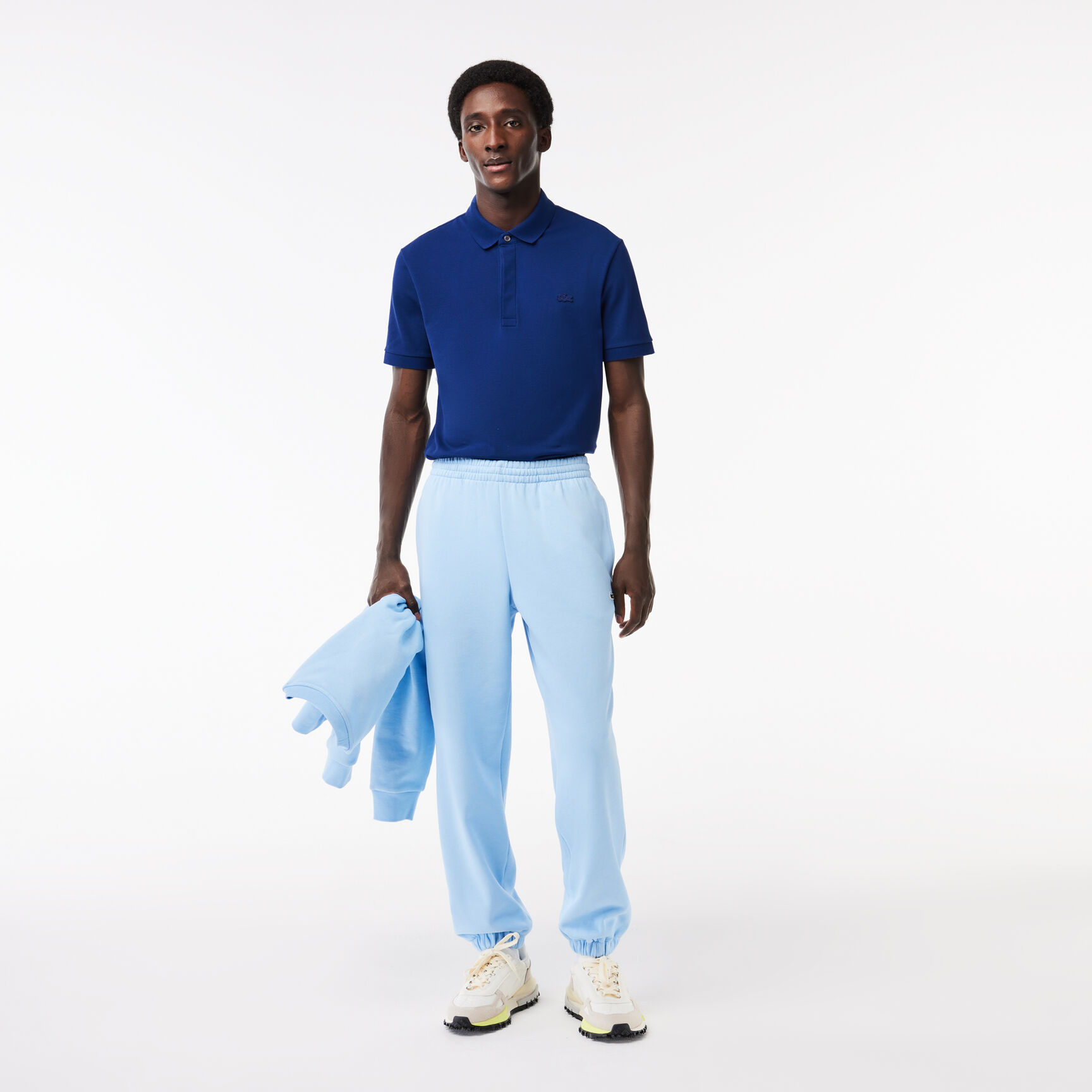 قميص بولو بيكيه باريسي بقصة عادية قميص بولو بيكيه باريسي بقصة عادية