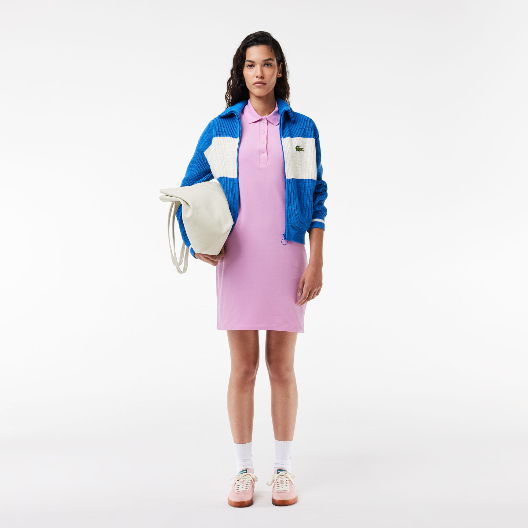 فستان بولو من بيتي بيكيه مطاطي بقصة ضيقة فستان بولو من بيتي بيكيه مطاطي بقصة ضيقة