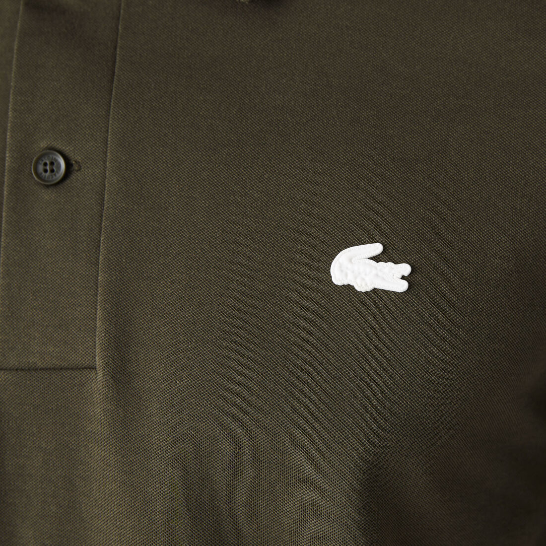 Men’s Lacoste Slim Fit Lettered Neck Light Breathable Piqué Polo Shirt Men’s Lacoste Slim Fit Lettered Neck Light Breathable Piqué Polo Shirt