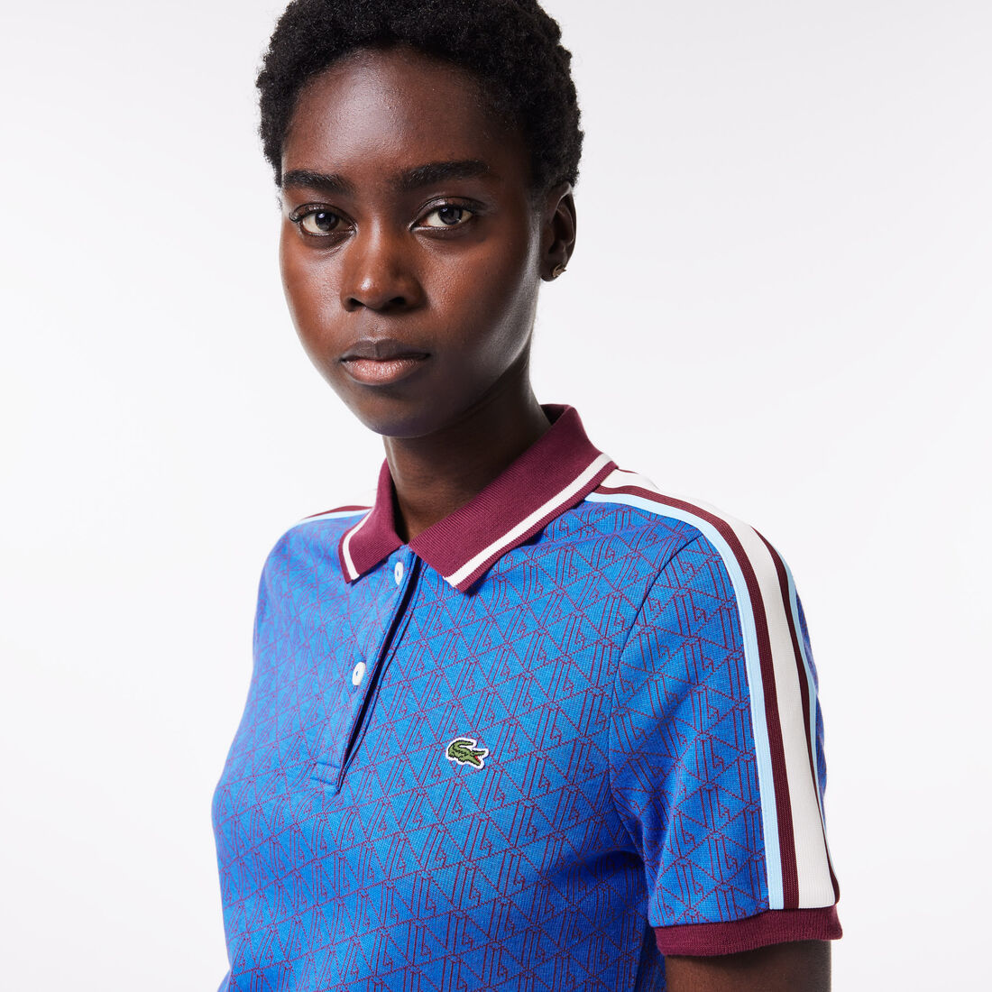 معطف ترنش لاكوست بقصّة فضفاضة للنساء معطف ترنش لاكوست بقصّة فضفاضة للنساء