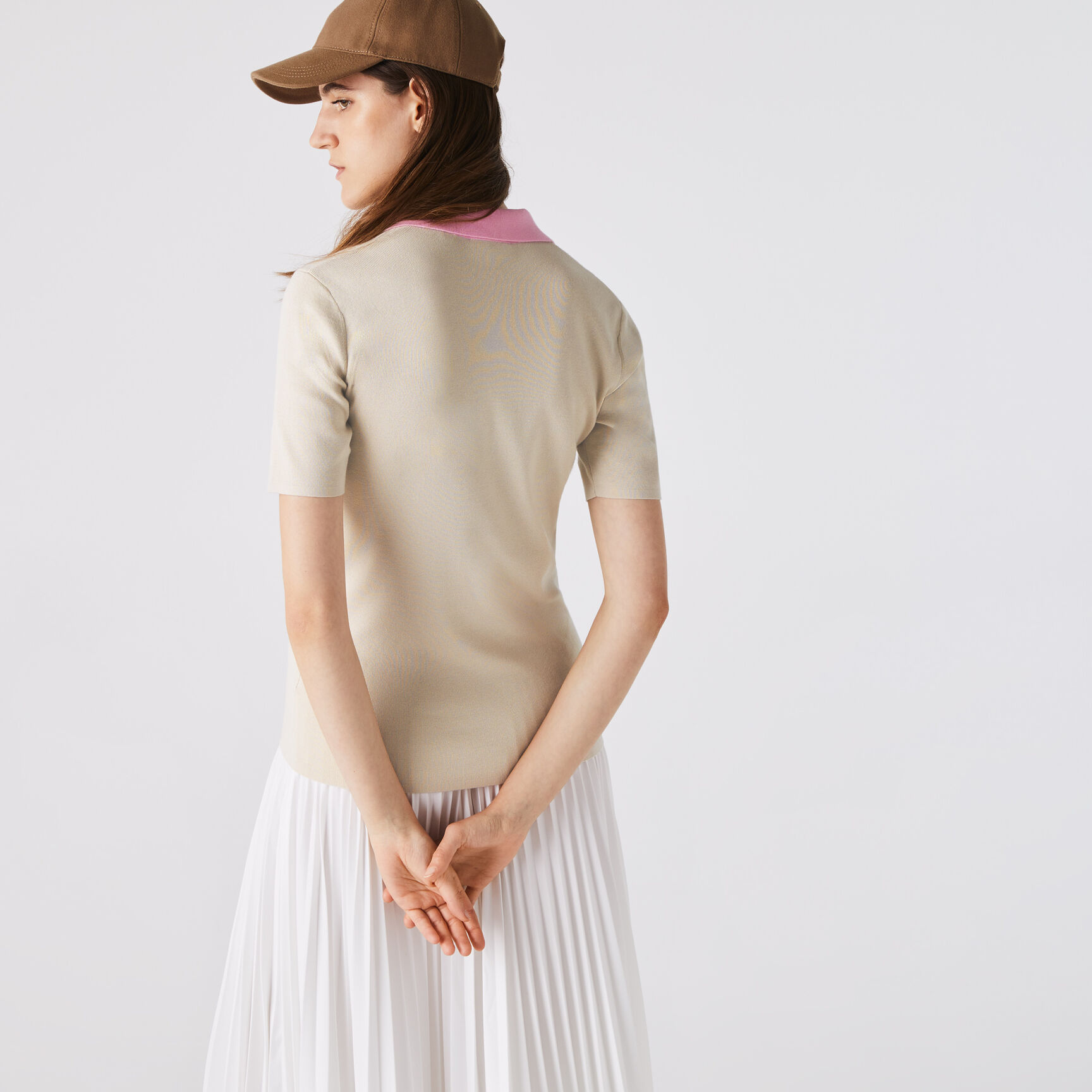 كنزة من القطن ثنائي اللون بياقة بولو للنساء