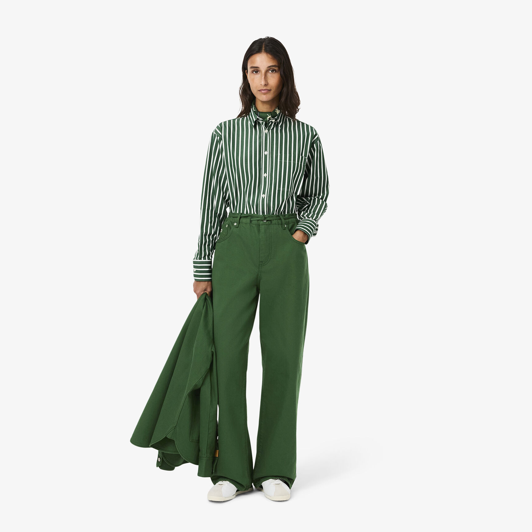 بنطال جينز واسع