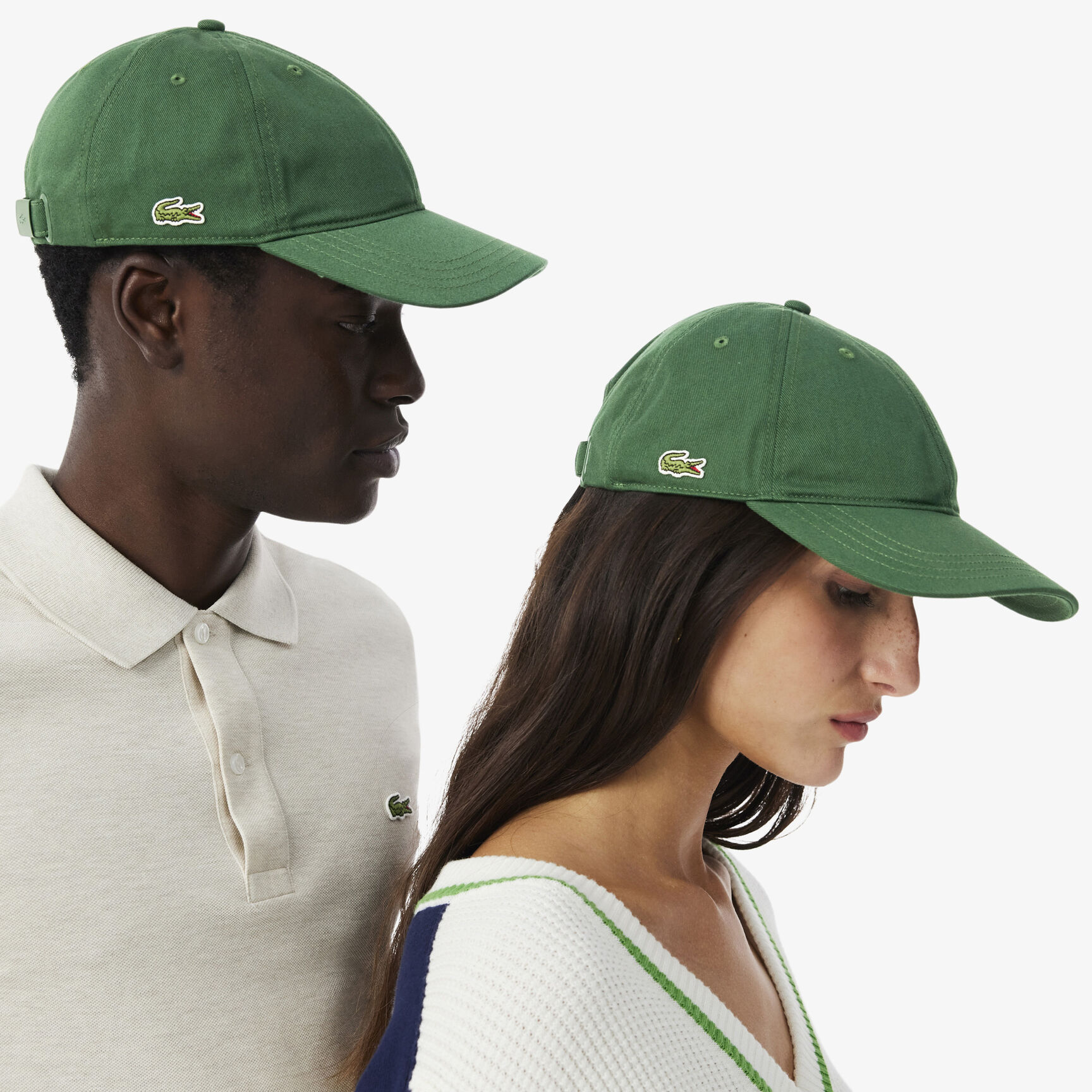 قبعة قطنية مائلة