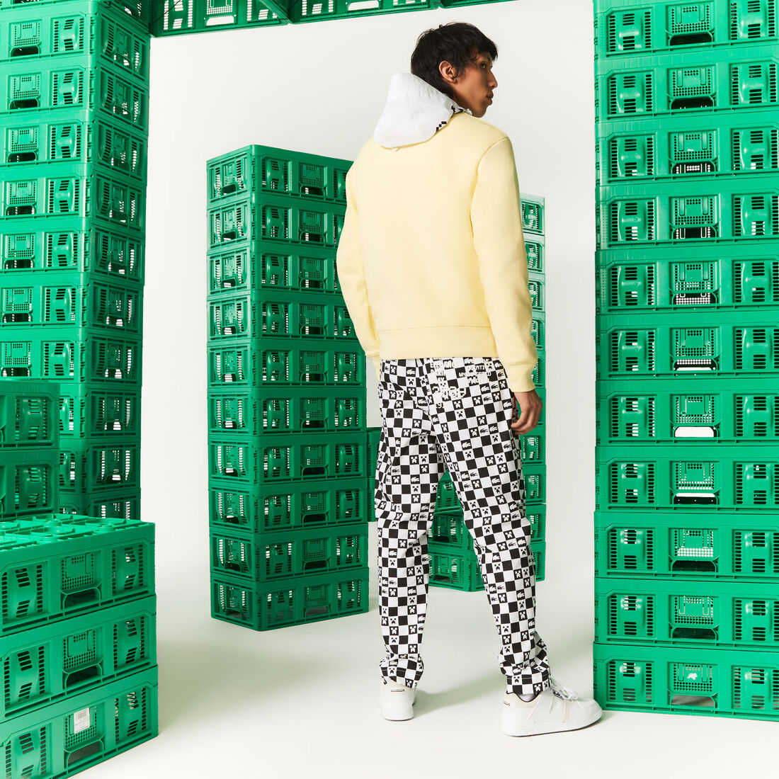 بنطال رياضي قطن عضوي مطاطي للرجال مجموعة Lacoste x Minecraft بنطال رياضي قطن عضوي مطاطي للرجال مجموعة Lacoste x Minecraft