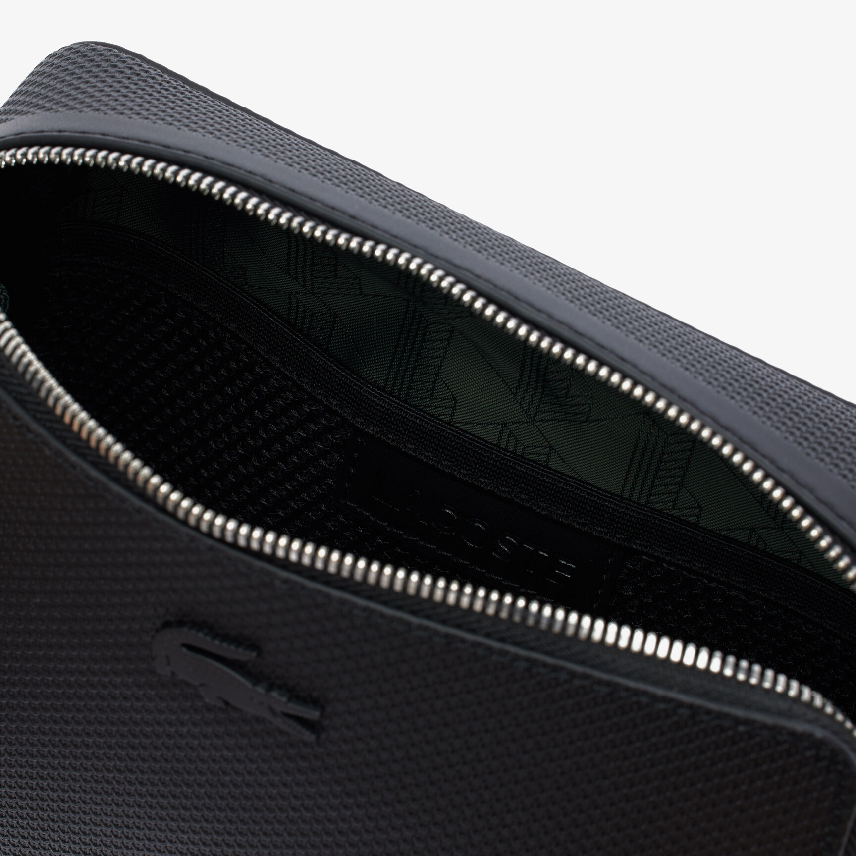 حقيبة كتف صغيرة من جلد شانتاكو حقيبة كتف صغيرة من جلد شانتاكو