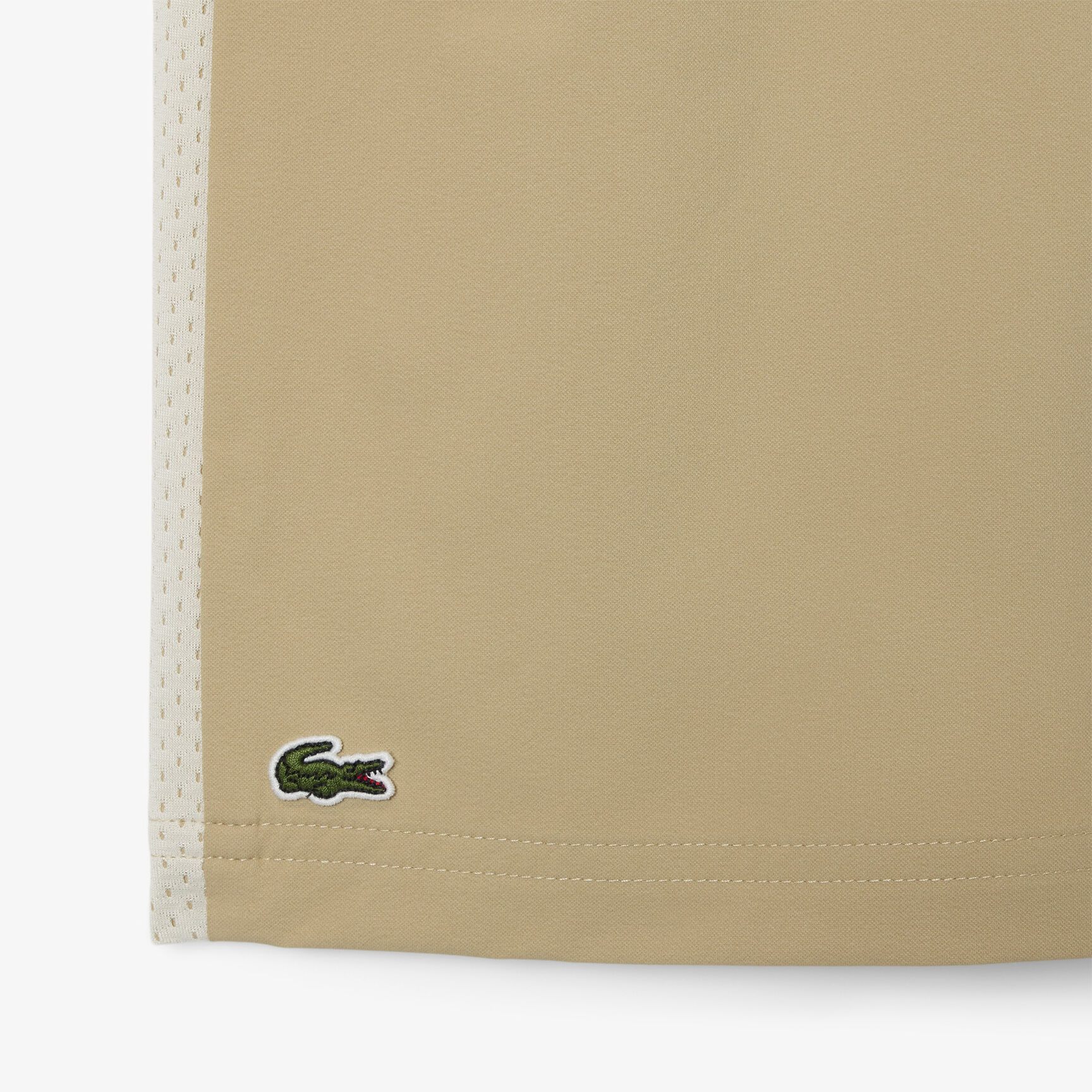 شورت التفتا بقطعة شبكية شورت التفتا بقطعة شبكية