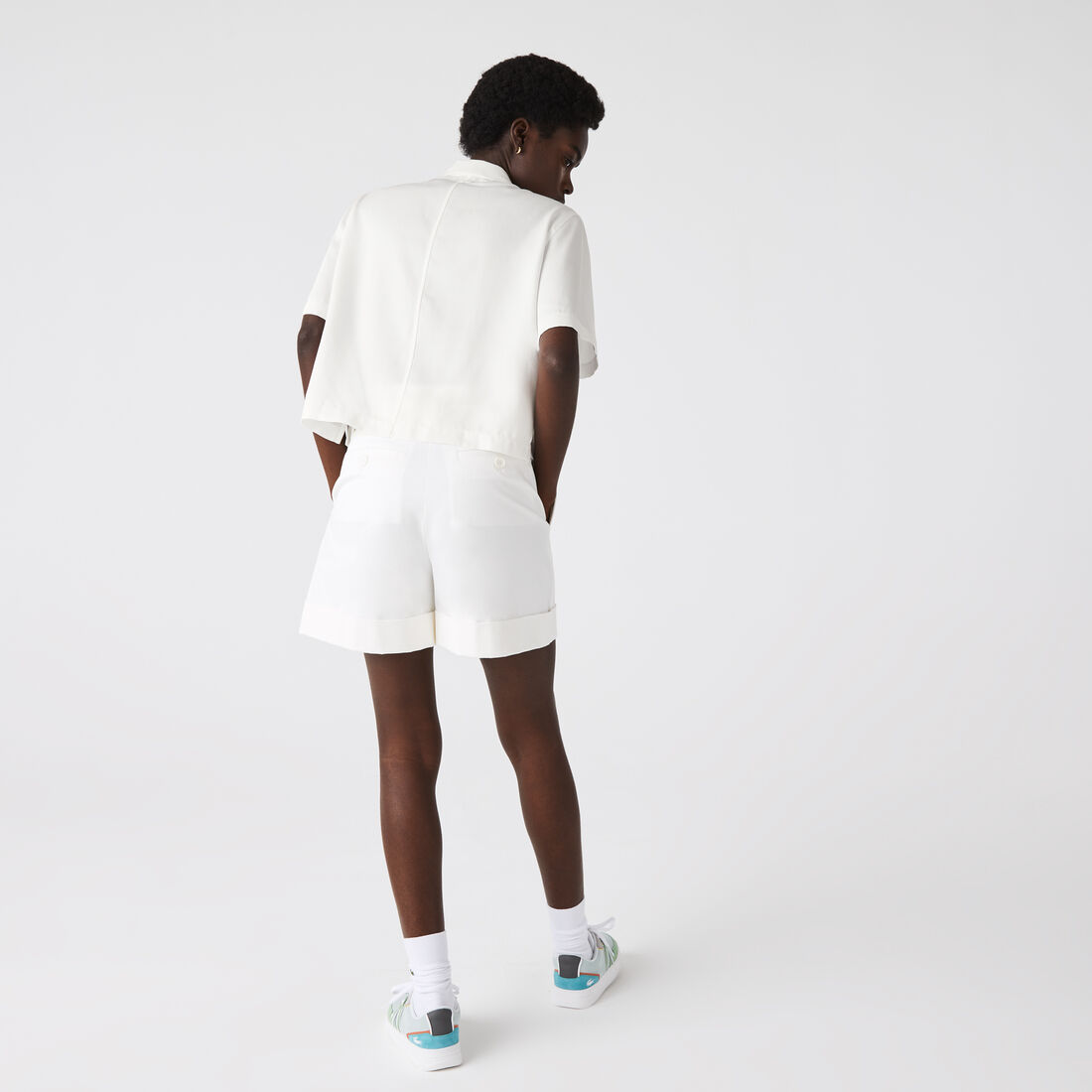 Women's Pocketed Light Blouse Women's Pocketed Light Blouse