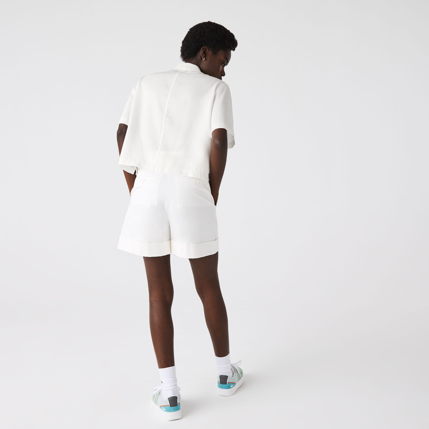 Women's Pocketed Light Blouse Women's Pocketed Light Blouse