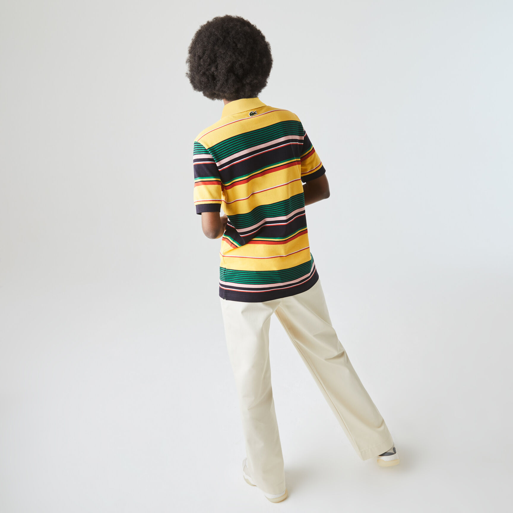 قميص بولو مقلم مطرز من بيكيه القطن مجموعة Lacoste LIVE للجنسين قميص بولو مقلم مطرز من بيكيه القطن مجموعة Lacoste LIVE للجنسين