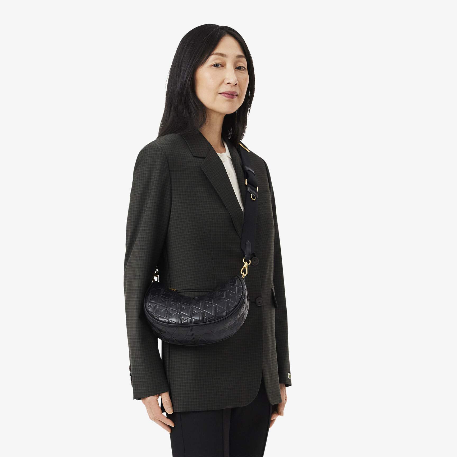 محفظة ماهيكي الجلدية المنقوشة على شكل نصف قمر