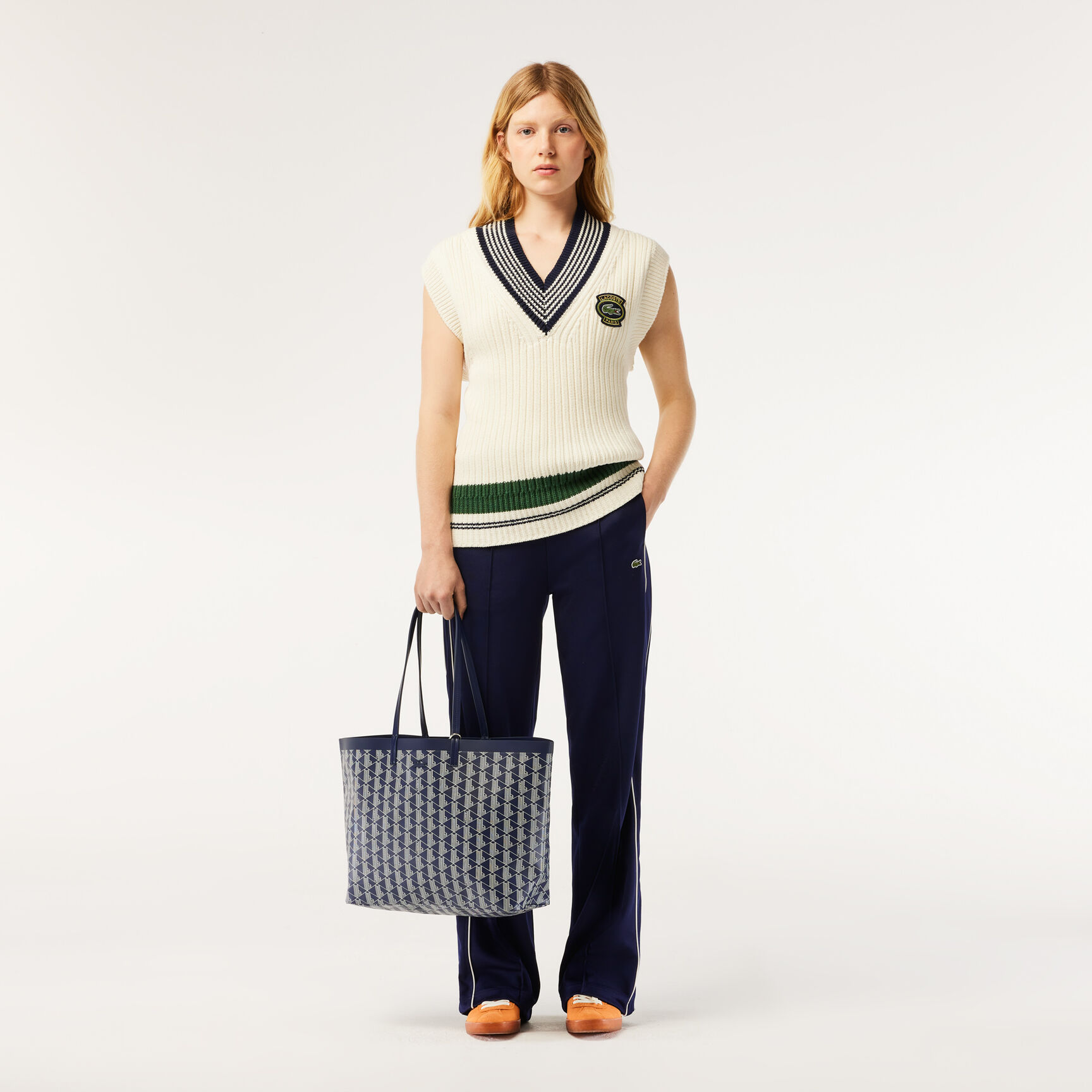 Zely Tote with Removable Pouch Zely Tote with Removable Pouch