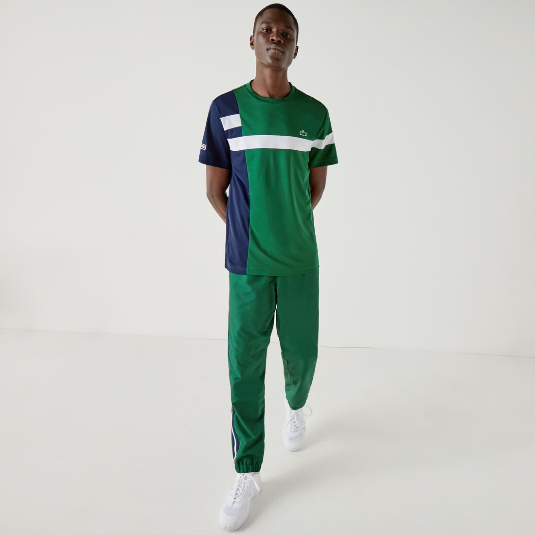 تي شيرت للتنس من البيكيه المسامي مع كتل لونية مجموعة Lacoste SPORT للرجال تي شيرت للتنس من البيكيه المسامي مع كتل لونية مجموعة Lacoste SPORT للرجال