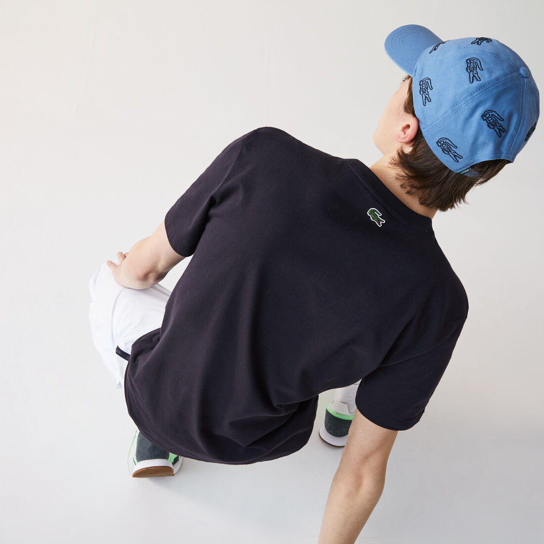 تي شيرت قطن بفتحة رقبة مستديرة للرجال وتطريز التمساح تي شيرت قطن بفتحة رقبة مستديرة للرجال وتطريز التمساح