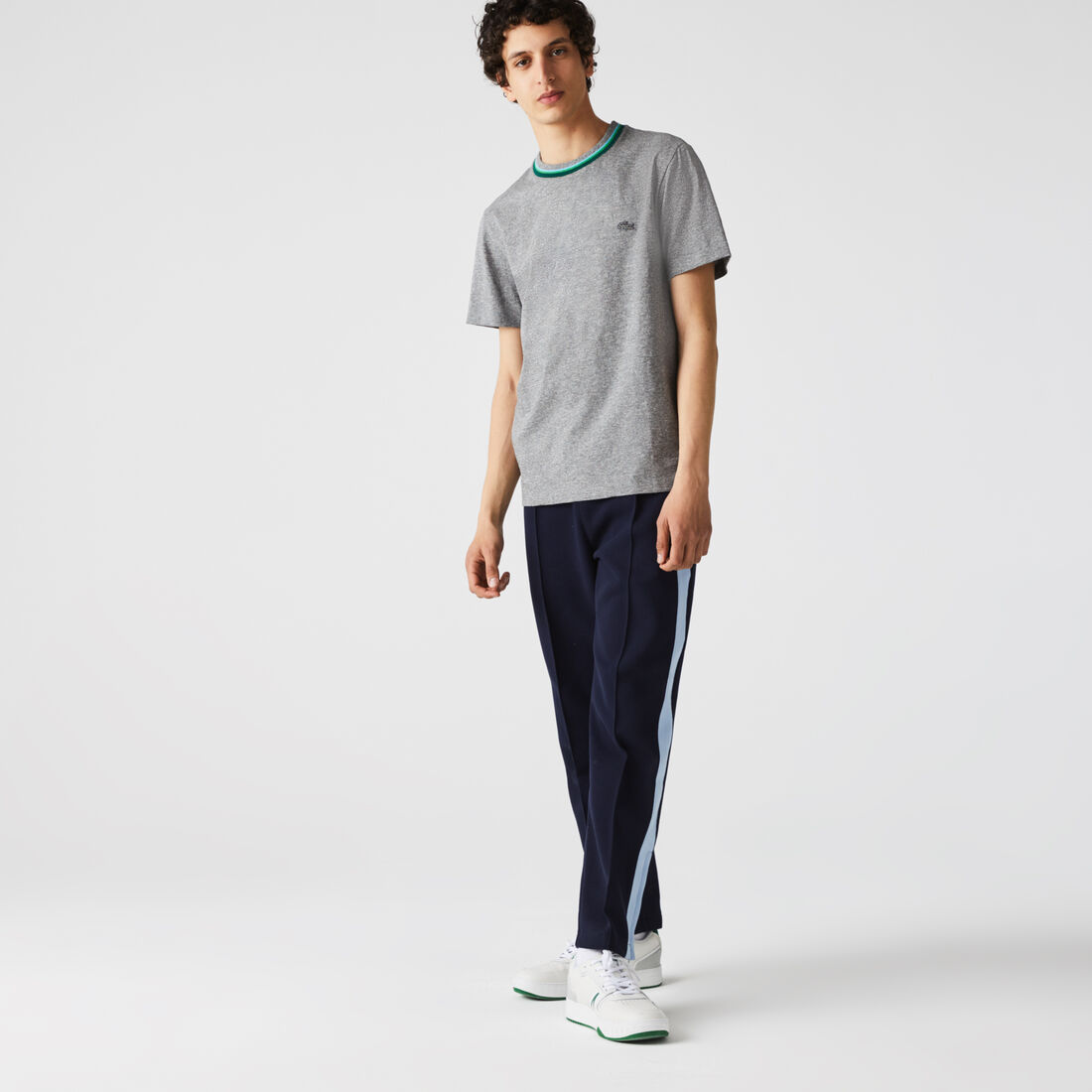 تيشيرت قطني مخطط برقبة دائرية للرجال تيشيرت قطني مخطط برقبة دائرية للرجال