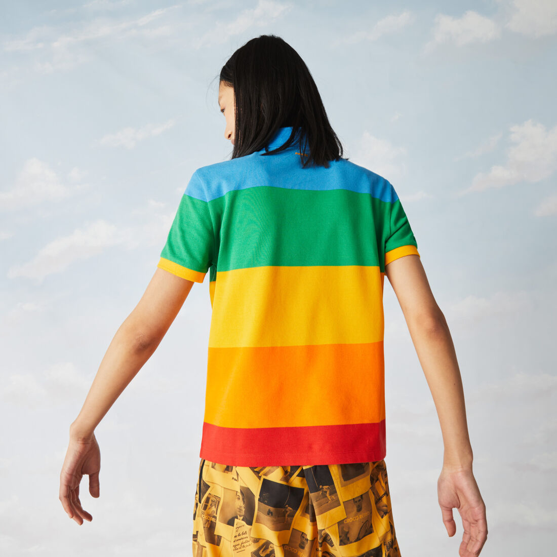 بولو ملون مقلم للنساء قصة عادية من مجموعة Polaroid بولو ملون مقلم للنساء قصة عادية من مجموعة Polaroid