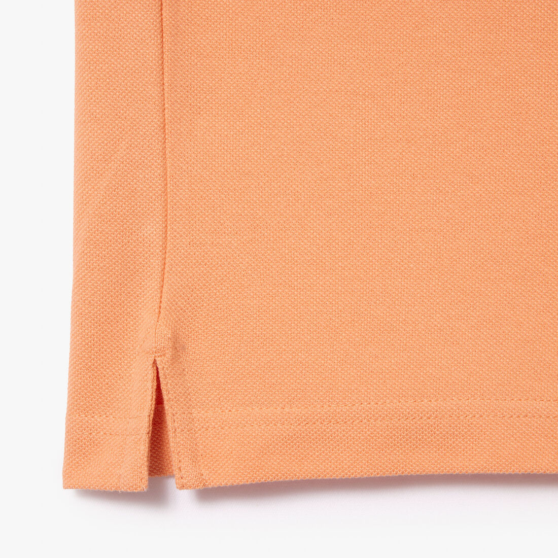 قميص بولو بيكيه بقصة ضيقة L.12.12 قميص بولو بيكيه بقصة ضيقة L.12.12