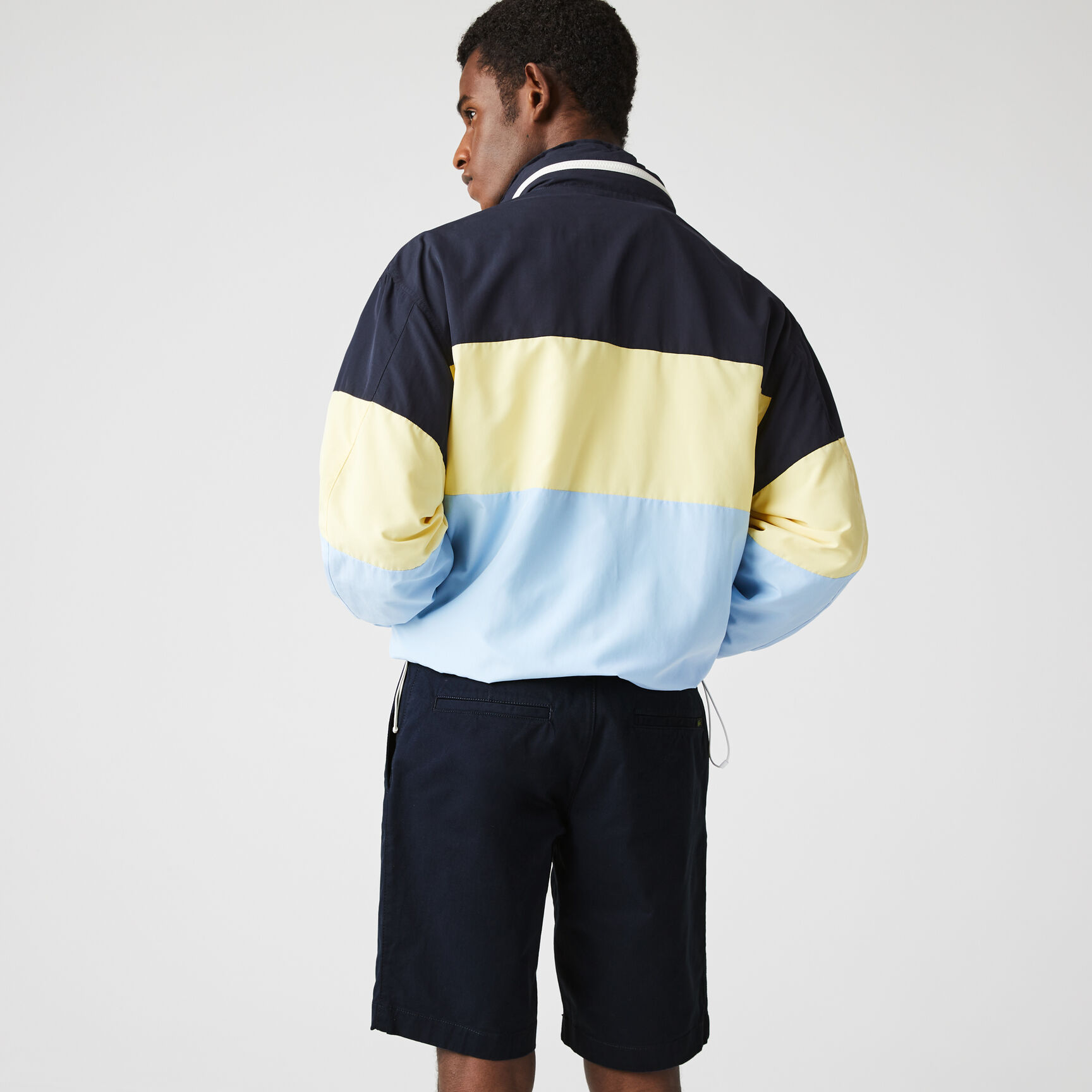 شورت بيرمودا من الجبردين المرن بقصة ضيقة للرجال