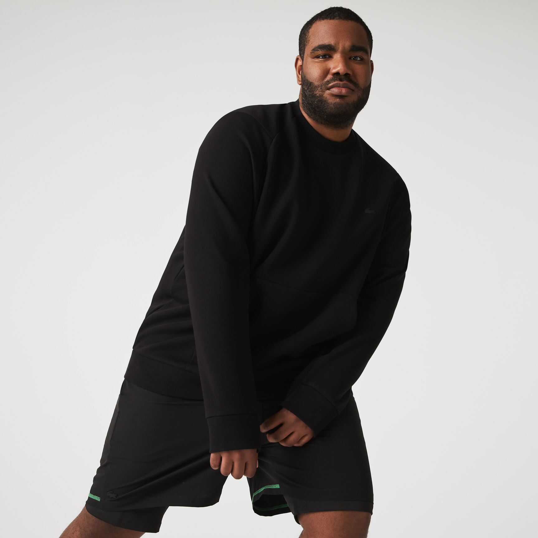 سويت شيرت مزيج قطن بجيب كانغرو وفتحة رقبة مستديرة للرجال سويت شيرت مزيج قطن بجيب كانغرو وفتحة رقبة مستديرة للرجال