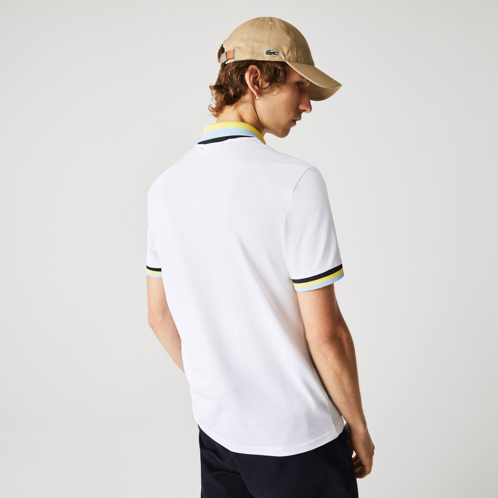 Men&rsquo;s Lacoste Slim Fit Light Breathable Piqu&eacute; Polo