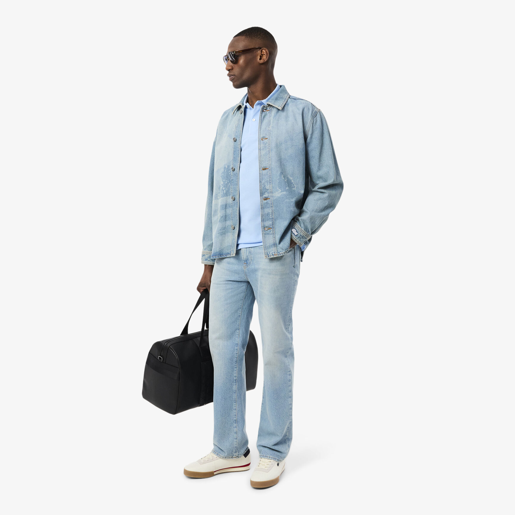 قميص بولو بقصّة عادية وتفاصيل بارزة L.12.12