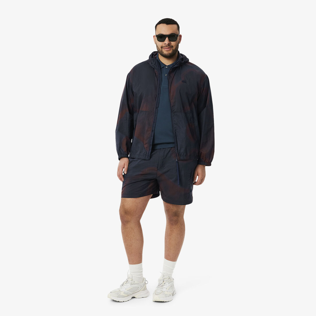 شورت كارجو من النايلون بطبعات أومبري شورت كارجو من النايلون بطبعات أومبري